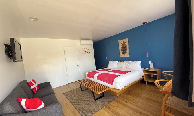 Solvang Hotel | "The HAMLET INN : Where Danish Charm Meets California Hospitality"