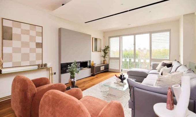 Garden Suburb Apartamento | The Hampstead Garden Hideaway