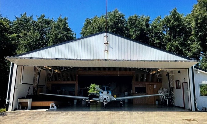 Point Roberts Casa | The Hangar! 30 mins from Vancouver & mins from Tsawwassen!