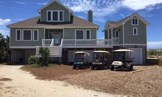 South Beach Casa | The Hartshorn House Oceanfront Five Bedrooms Private Beach Access 3 G