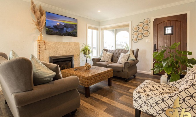 Fairview Casa | The heart of the Bay Area