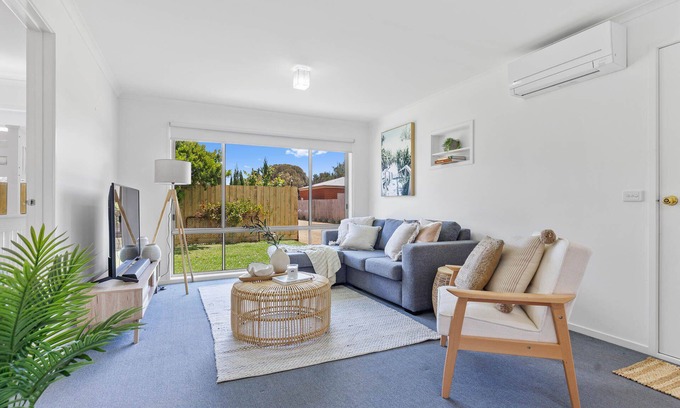Capel Sound Casa | The Helm - STAY 3 PAY 2 SPECIAL OFFER! Expires 1st September 2024
