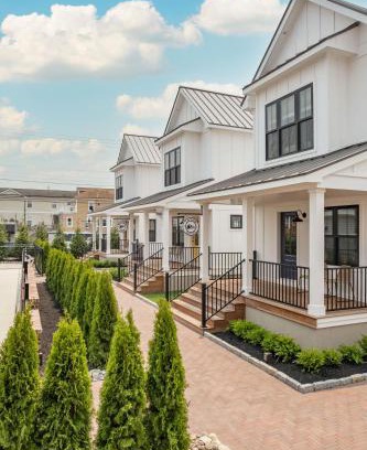 Wildwood Complejo | The Hen Houses