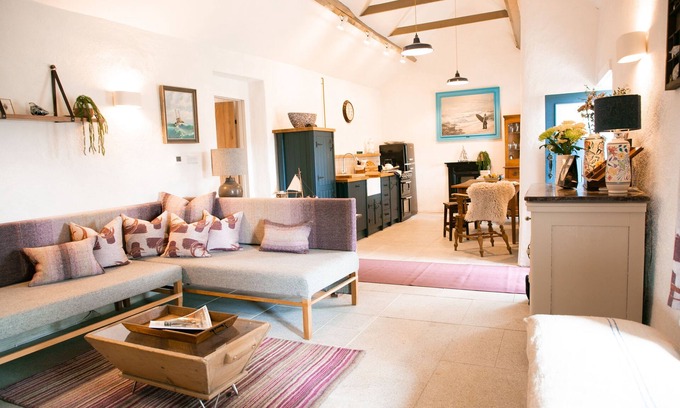 Glenties Cabaña | The Hidden Cottage, Ardara, Donegal.