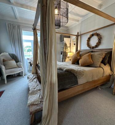 Cambridge Casa | The Hidden Gem in Cambridge - One to Two Bedroom Suite
