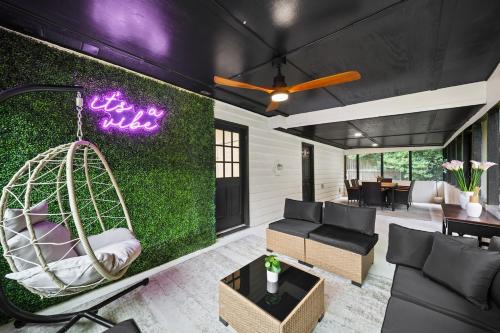 Stockbridge Casa | The Hidden Oasis! Minutes to dwntwn and ATL airpt!