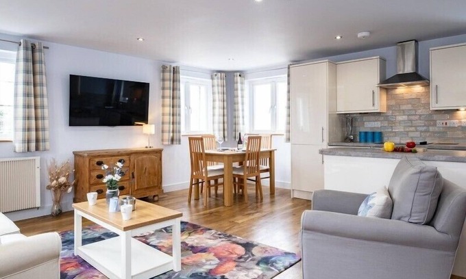 Port Isaac Cabaña | THE HIDEAWAY, with a garden in Port Isaac