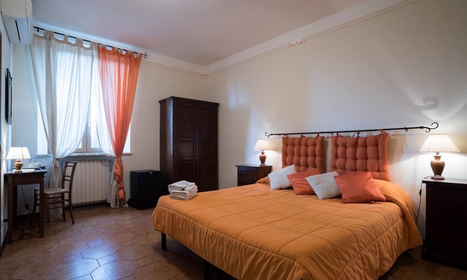 Siena Cama Y Desayuno | Habitación doble superior en B & B cerca de la ciudad histórica