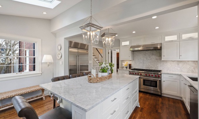 Fairway Casa | The Historic Fairway Estate: Downtown Lex, Ky Luxury in the Horse Capital