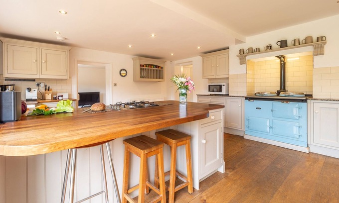 East Rudham Casa | This large detached property really has the ‘wow’ factor and provides a perfect escape for a family