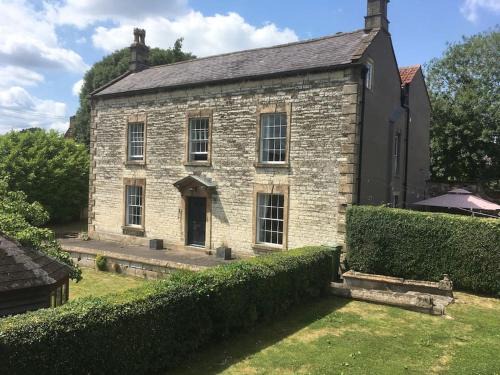 Midsomer Norton Casa | The Hole in the Wall, Midsomer Norton, Nr Bath & Longleat