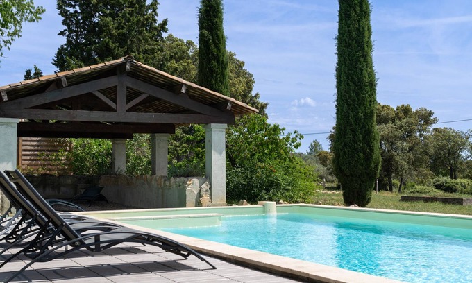 Saint-Julien Casa | The holm oak.