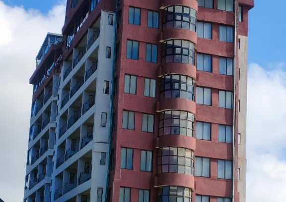 Meru Hotel | THE HOTEL EZRI