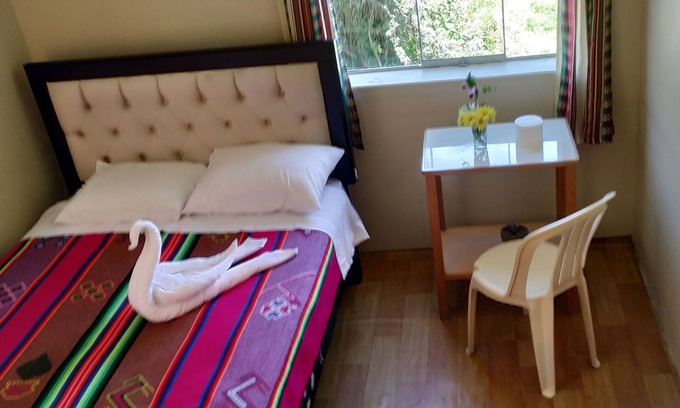 Isla Amantani Casa | La casa tiene exelente vista al lago Titicaca, para todo tipo de viajeros