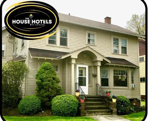 Lakewood Casa | The House Hotels - Thoreau #3 - Centrally Located in Lakewood - 10 Minutes to Downtown Attractions