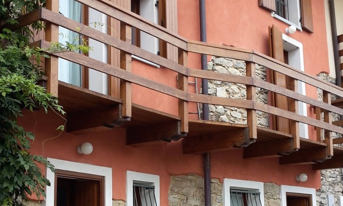 Fosseno Casa | La casa en las colinas sobre el lago Maggiore