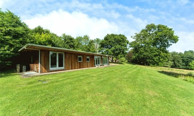 Piltdown Casa | The House In The Woods