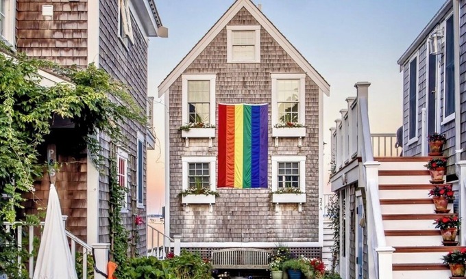 Provincetown Casa | The Iconic Wharf House - Your Own P-Town Paradise RPAM116