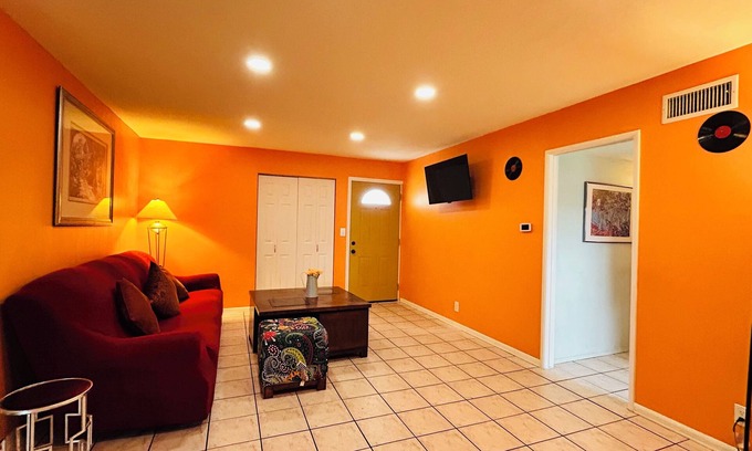 Cypress Casa | The Imaginare! @ Centrally located Gem by Disneyland/Beach/LA @ You deserve it!