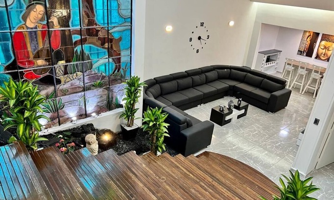 El Poblado Villa | The Imperial 10 Bedroom Villa, Poblado Park , Indoor Pool & Jacuzzi