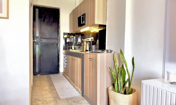 Nairobi Casa | The Indoor Forest - Cosy & Aesthetic 1 Bdr Getaway