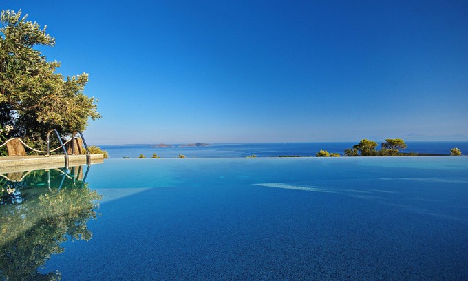 Votsi Casa | The Infinity 180 Luxury Suites - Adults Only