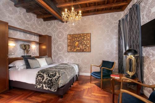 Rione IV Campo Marzio Casa | The Inn at the Spanish Steps Luxury Collection - Bocca di Leone 63 Luxury Suites