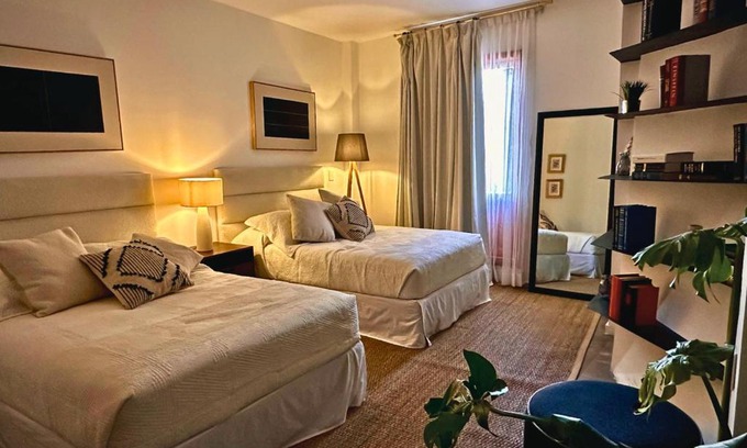 Sombrerete Hotel | The Isabel Hotel