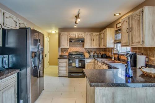 Hope Gardens Casa | The Jackson Cottage by Stay Local Nashville
