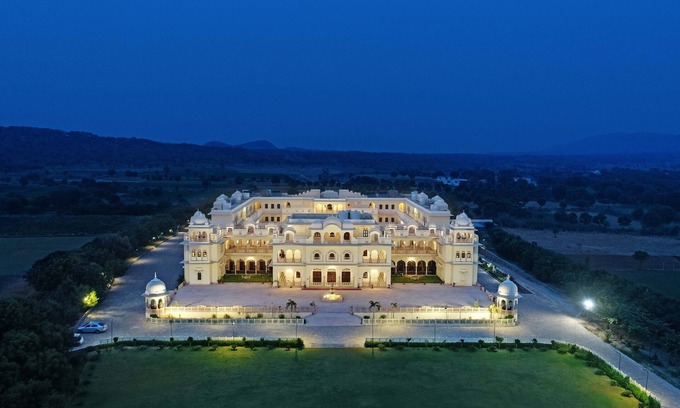 Kukas Hotel | The Jaibagh Palace