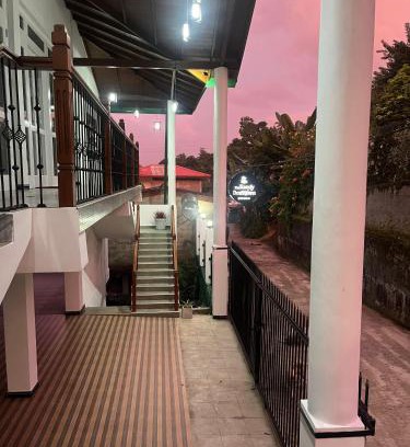 Katugastota Hotel | The kandy downtown