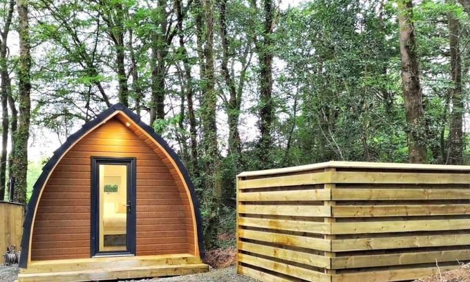 Llanybri Casa | The Pod-Hot Tub-Woodland Lodges-St Clears-Carmarthen