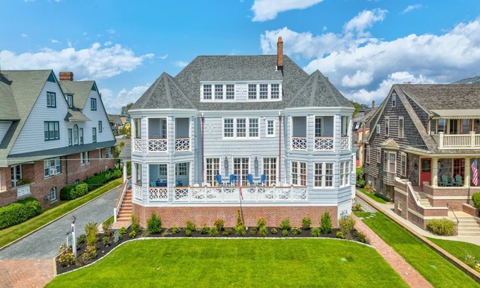 Cape May Casa | The Kate McCreary House, a stunning oceanfront property!
