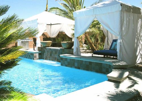 North Las Vegas Casa | The Key West Las Vegas House with Private Pool!