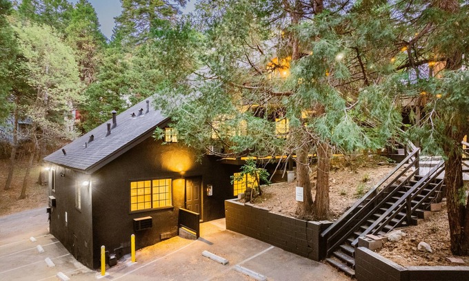 Lake Arrowhead Cabina | The Kingsley