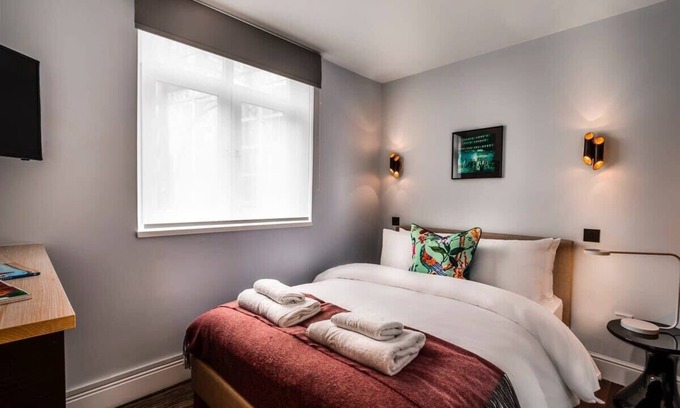 Kensington Apartamento | The Knaresborough - Small Double Room