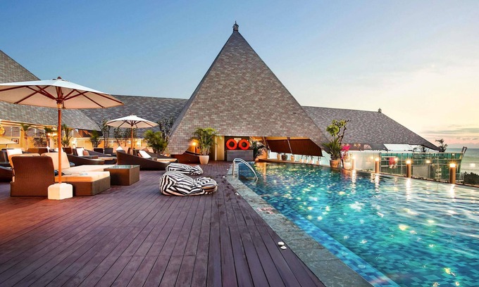 Downtown Kuta Complejo | The Kuta Beach Heritage Hotel Bali - Managed By AccorHotels