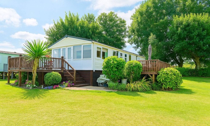 Dinas Cross Cabina | The Lodge - Your dream holiday in North Pembrokeshire.