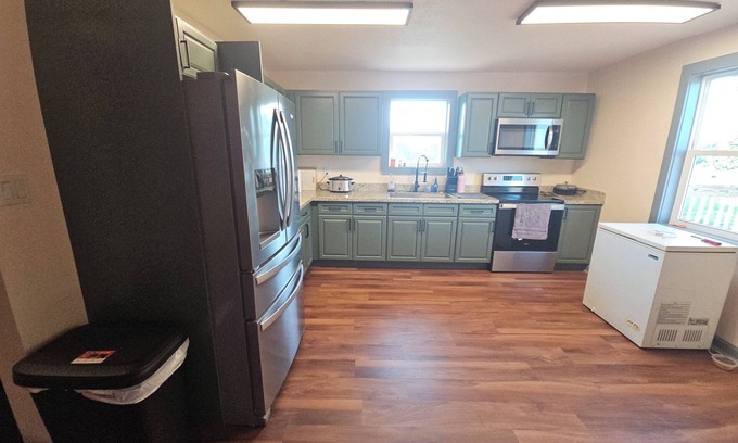 Boothville Cabina | The LA. Lodge Charming 2 Bedroom Fishing/Hunting Camp in Venice, La.
