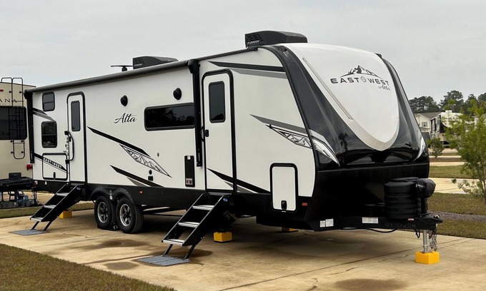 Foley Casa | The Lake Escape RV Meets The Beach