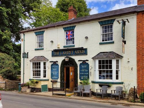 Sibford Gower Casa | The Lampet Arms