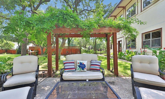 Gainesville Cama Y Desayuno | The Lancaster Manor B&B