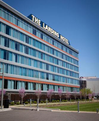 Pittsburgh Hotel | The Landing Hotel at Rivers Casino Pittsburgh
