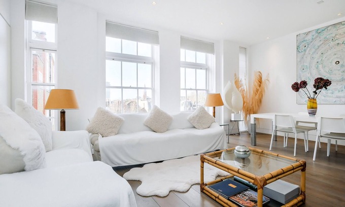 St. Mary's Park Apartamento | The Lanterns | Pro-Managed