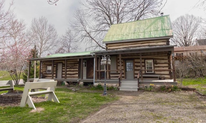Augusta Casa | The Large Cabin-The Augusta Guest Collection