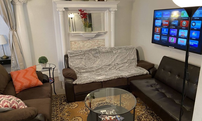 Haight-Ashbury Apartamento | The Largest Victorian Rental in San Francisco