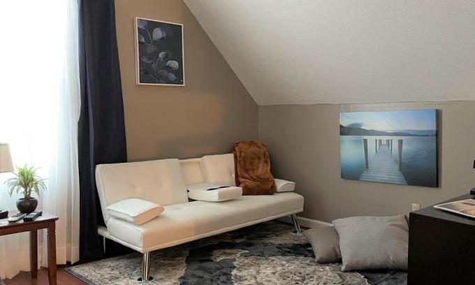 Thunderbolt Casa | The Lavender Loft