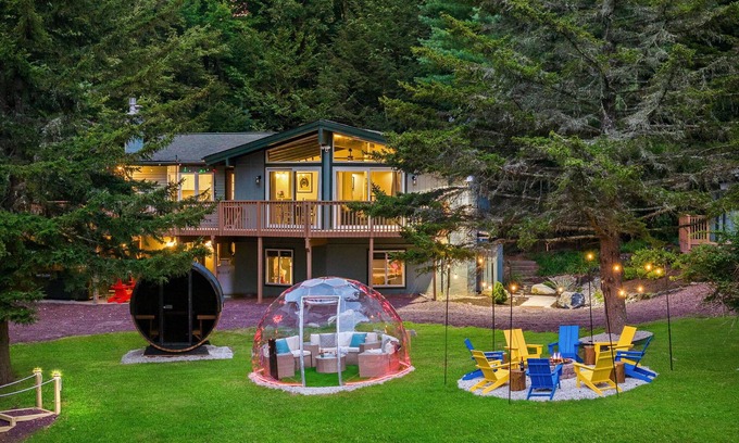 Albrightsville Chalet De Esquí | The Lazy Bear Cabin, Dome, Hot Tub, Sauna & More!