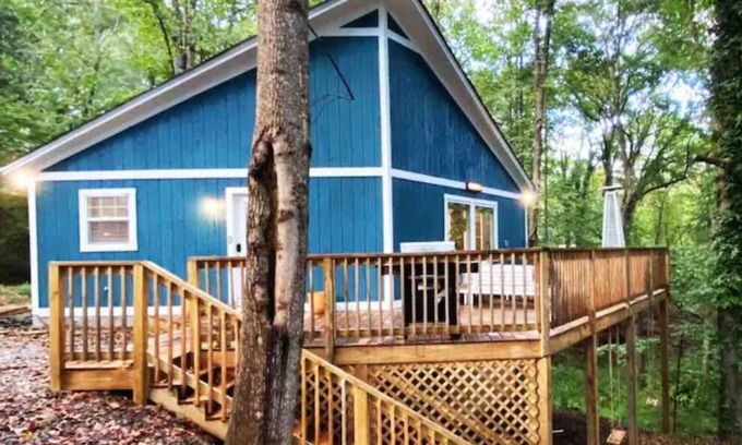 Greenville - Spartanburg Cabina | The Lazy Lodge - 10 Mins to Downtown Greenville