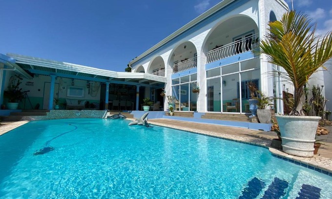 Scottburgh Cama Y Desayuno | ThE LaZy ShArK